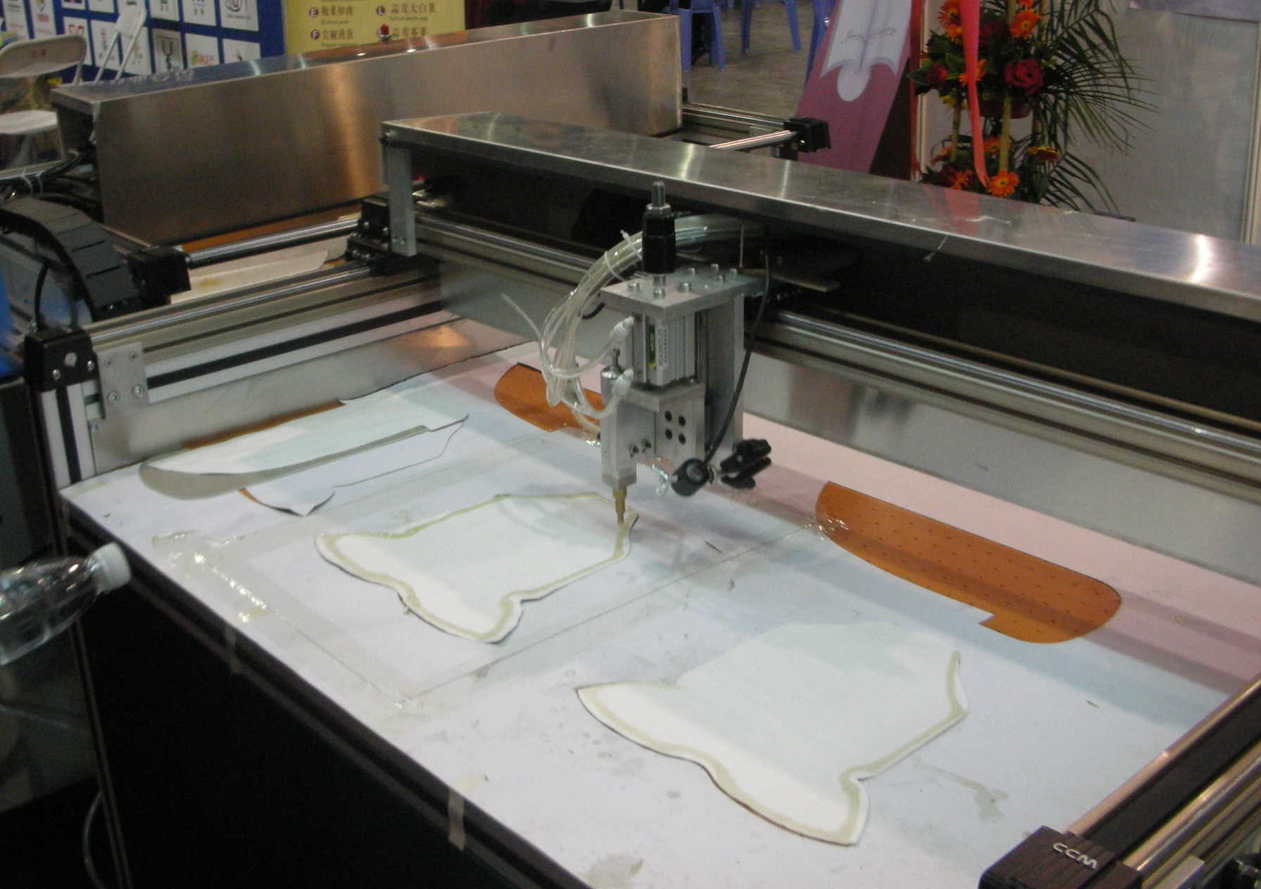 CCM直線驅(qū)動模組在工業(yè)機器上應(yīng)用二 CCM直線驅(qū)動模組在工業(yè)機器上應(yīng)用二