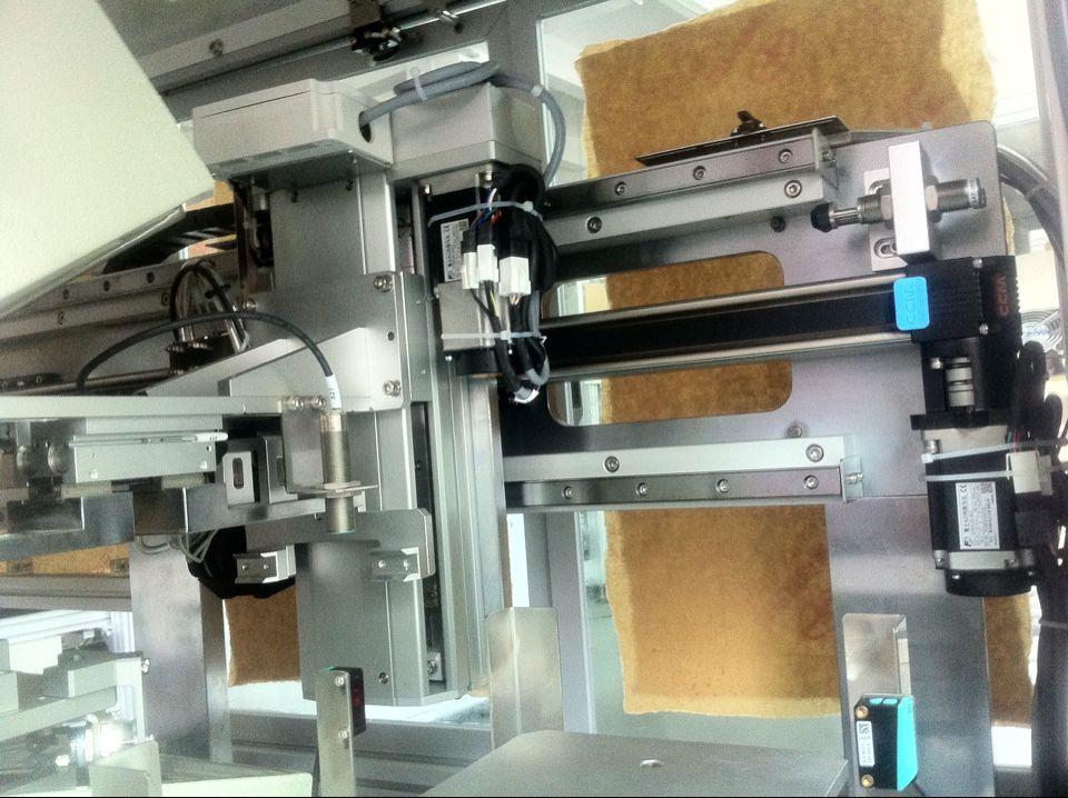 CCM直線驅(qū)動模組在工業(yè)機器上應(yīng)用二 CCM直線驅(qū)動模組在工業(yè)機器上應(yīng)用二